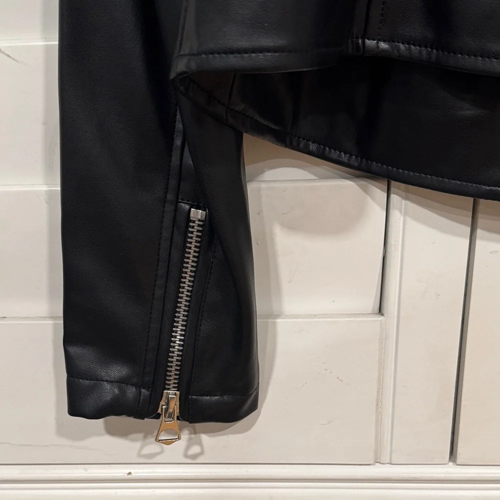 Torrid Classic Black Leather Jacket - Picture 12 of 14